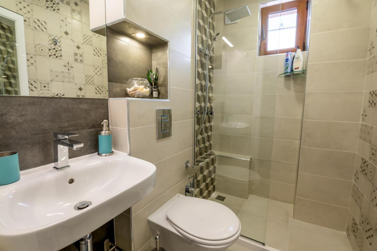 City View Apartment With 2 Bedrooms And Free Garage بلاغويفغراد المظهر الخارجي الصورة